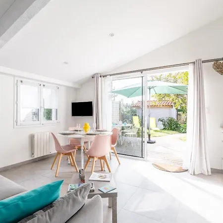 Ferienhaus Bois Flottes - Maisonnette 700m