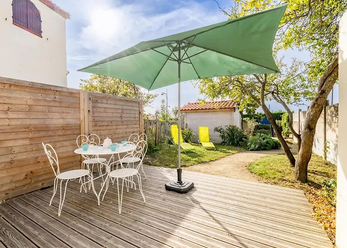 Bois Flottes - Maisonnette 700m Pornic